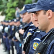 Peste 120 de jandarmi vor asigura ordinea la meciul dintre CFR şi Târgu Jiu