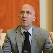 Ambasadorul Franței în România, Philippe Gustin