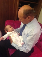 Nepoata Președintelui va fi botezată sâmbătă