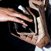 Au furat banii pacienților dintr-un spital din Zorilor