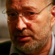 Stelian Tănase, numit de Parlament preşedinte director general interimar al TVR